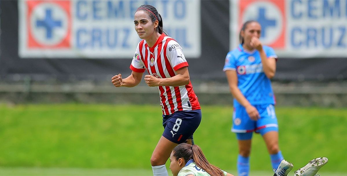 Liga MX Femenil Chivas ganó 20 Cruz Azul y sigue en la cima